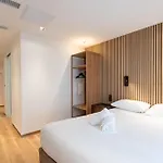 Les Suites Hcr